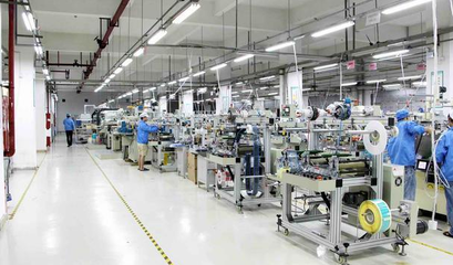 左手蘋果,右手華為!低調的中國精密巨頭,半年吸金119億