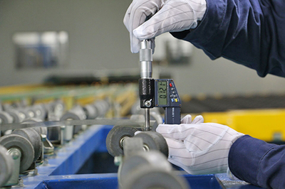 安徽成功生產(chǎn)出0.12毫米厚電子觸控玻璃,創(chuàng)世界紀(jì)錄