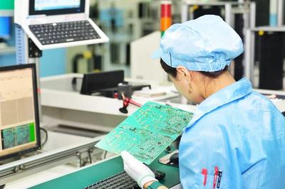 《人民日報》頭版聚焦寧波鄞州 電子材料銷售新篇章