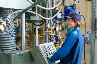 出海記 俄媒稱(chēng)大公國(guó)際保留在俄羅斯開(kāi)設(shè)子公司計(jì)劃，電子材料生產(chǎn)成焦點(diǎn)